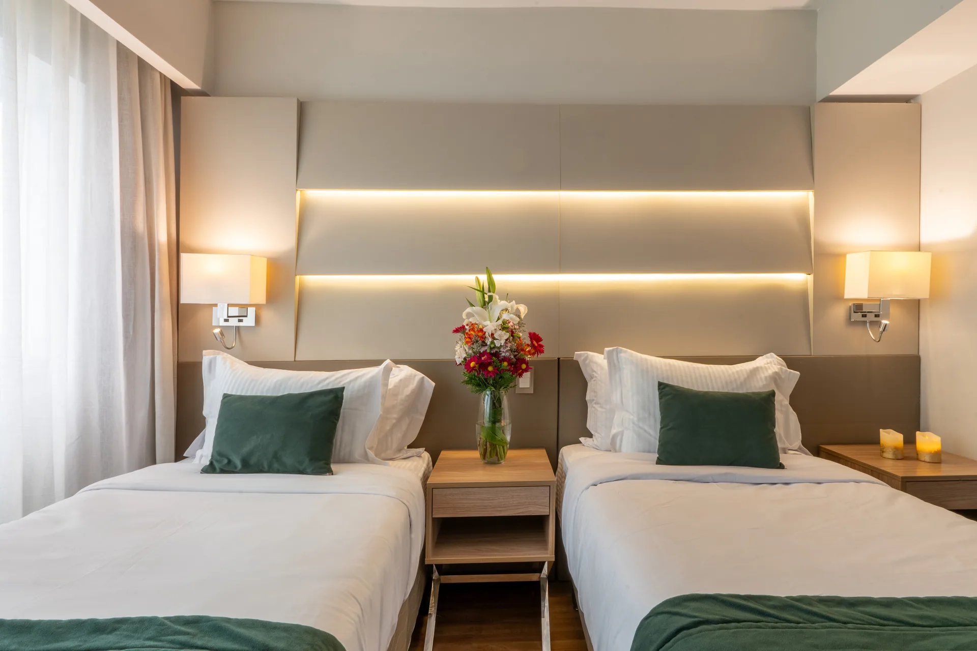Quarto Twin Luxo do Américas Copacabana Hotel — vista 1