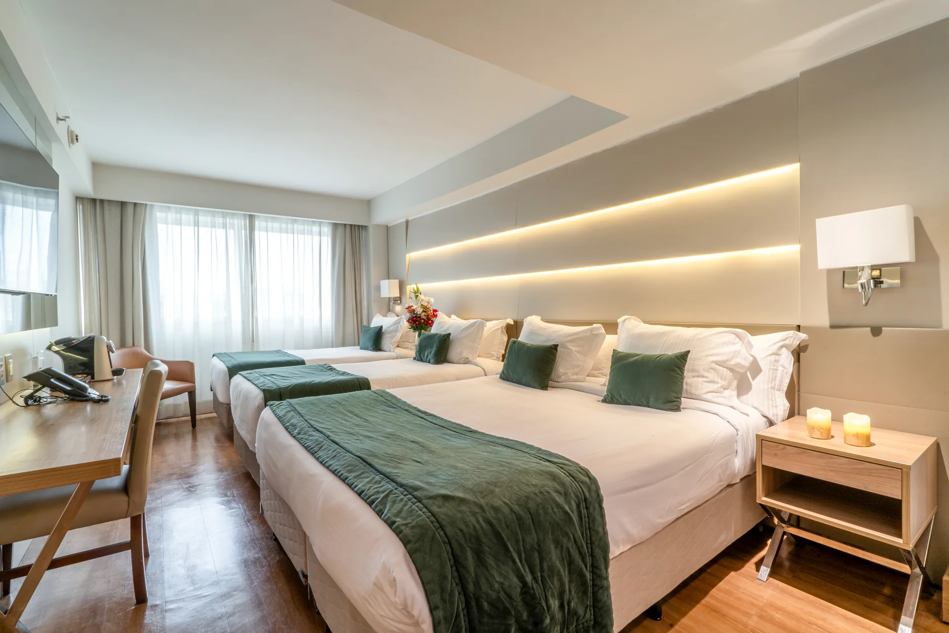 Quarto Triplo Luxo do Américas Copacabana Hotel — vista 2