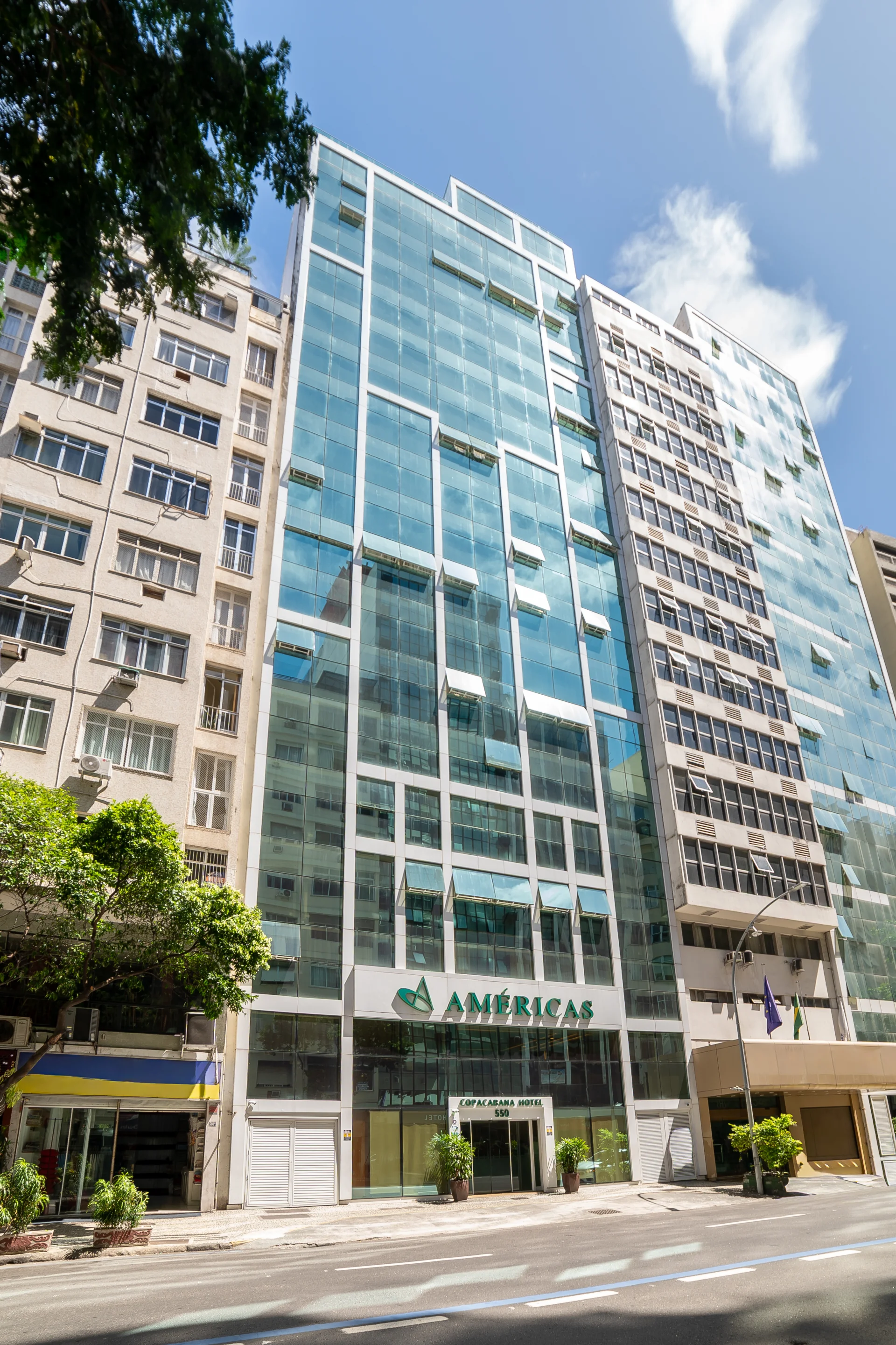 Fachada do Américas Copacabana Hotel